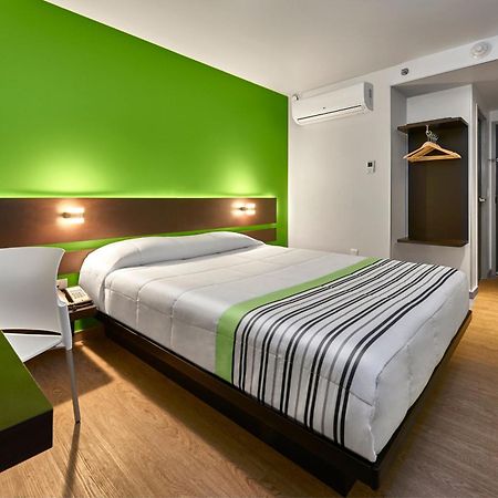City Express Junior By Marriott Puebla Angelopolis Экстерьер фото