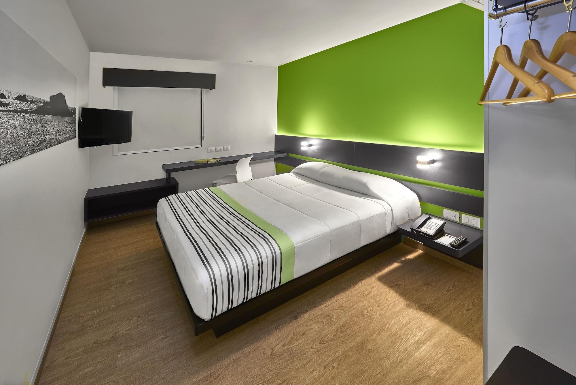 City Express Junior By Marriott Puebla Angelopolis Экстерьер фото