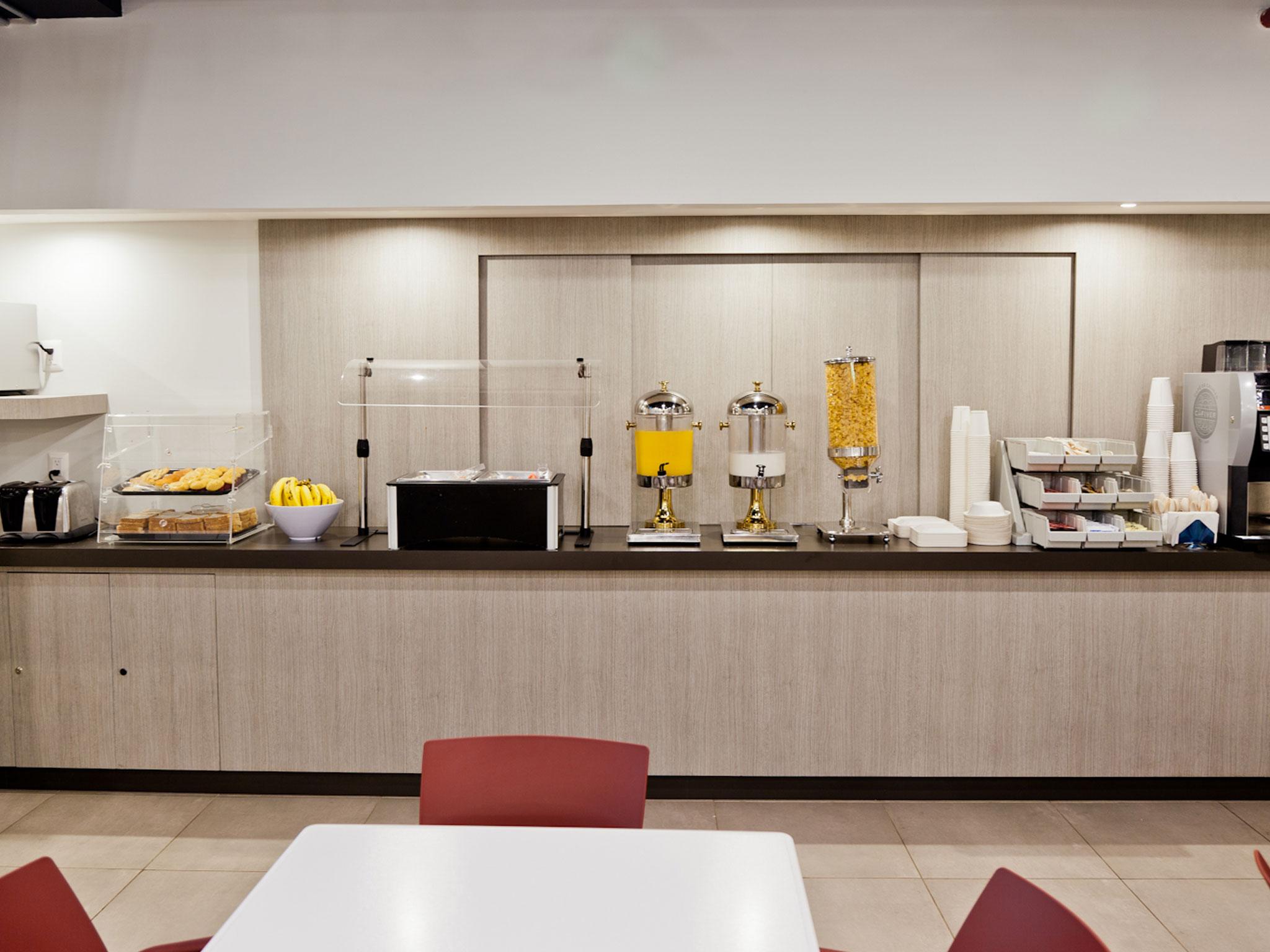 City Express Junior By Marriott Puebla Angelopolis Экстерьер фото