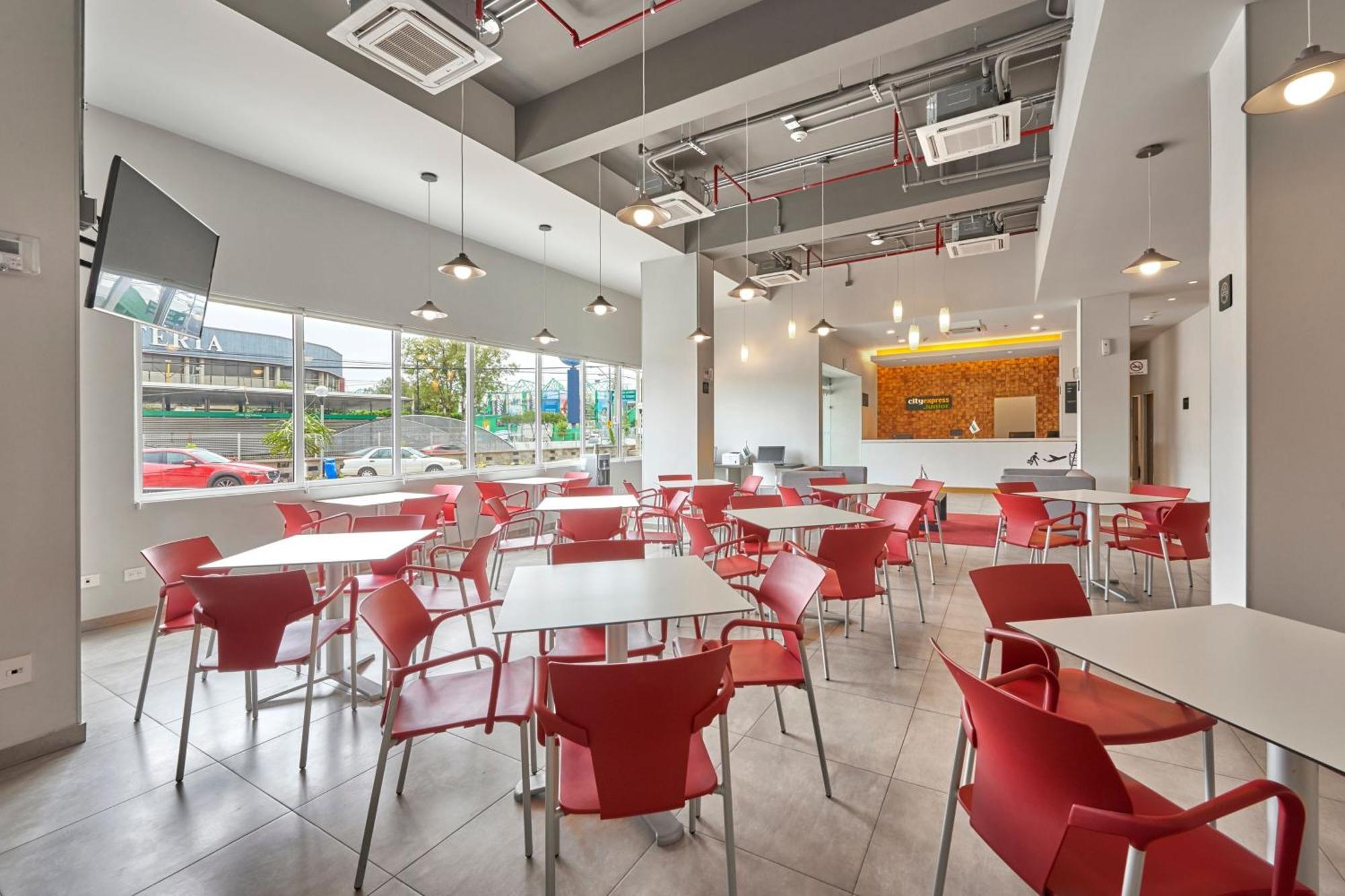 City Express Junior By Marriott Puebla Angelopolis Экстерьер фото