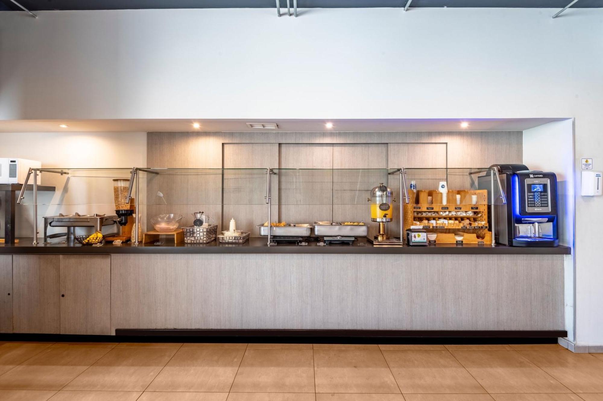 City Express Junior By Marriott Puebla Angelopolis Экстерьер фото
