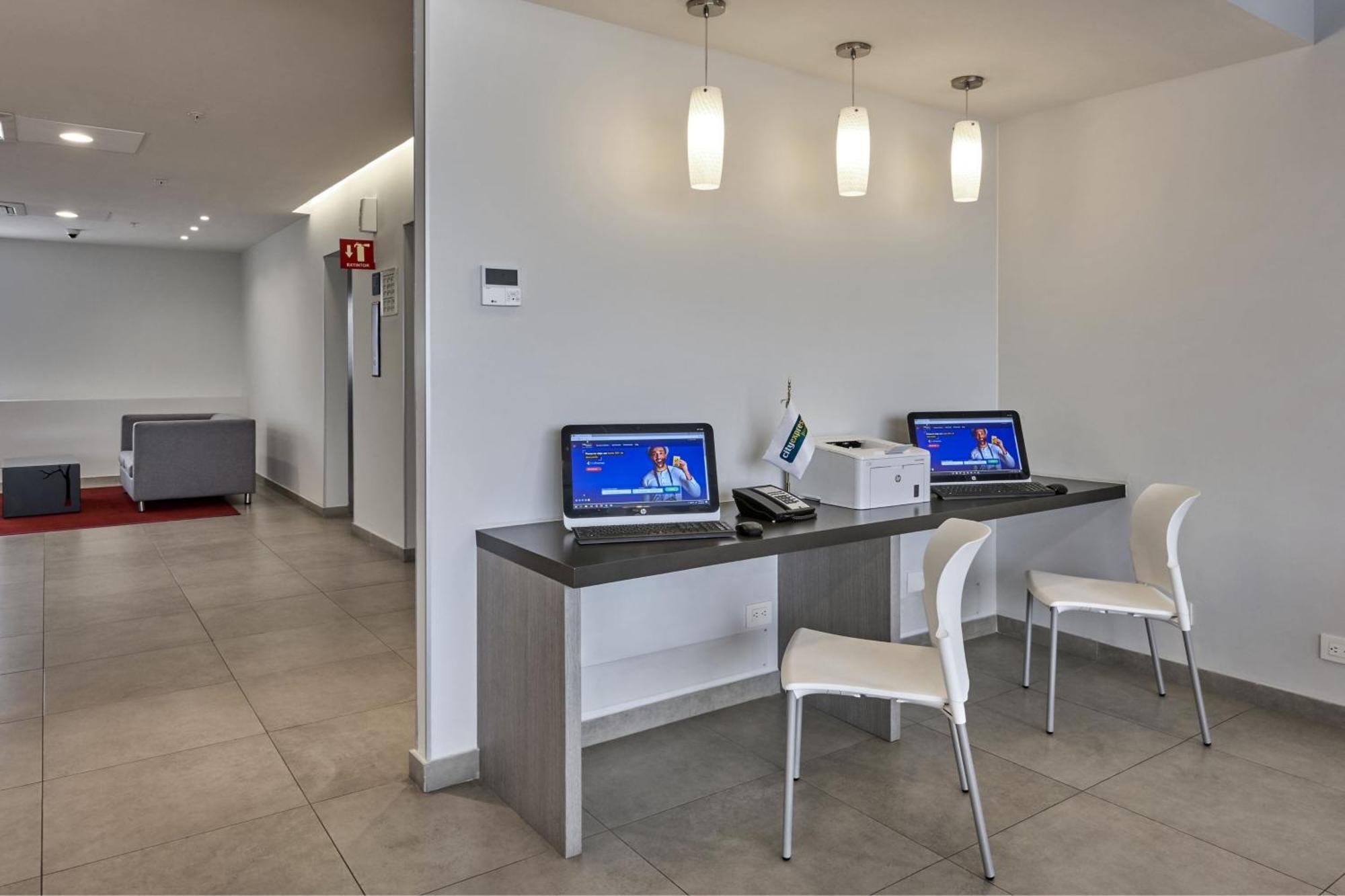 City Express Junior By Marriott Puebla Angelopolis Экстерьер фото