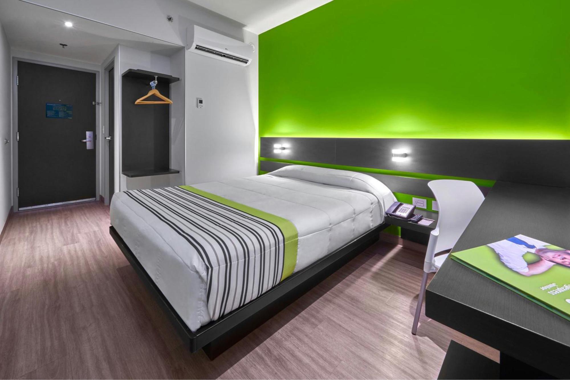 City Express Junior By Marriott Puebla Angelopolis Экстерьер фото